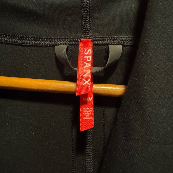 SPANX - Picture 3 of 3